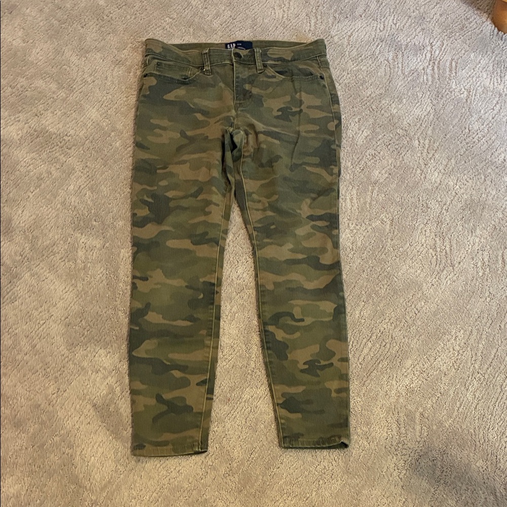 Gap denim leggings.  Camouflage print.  EUC